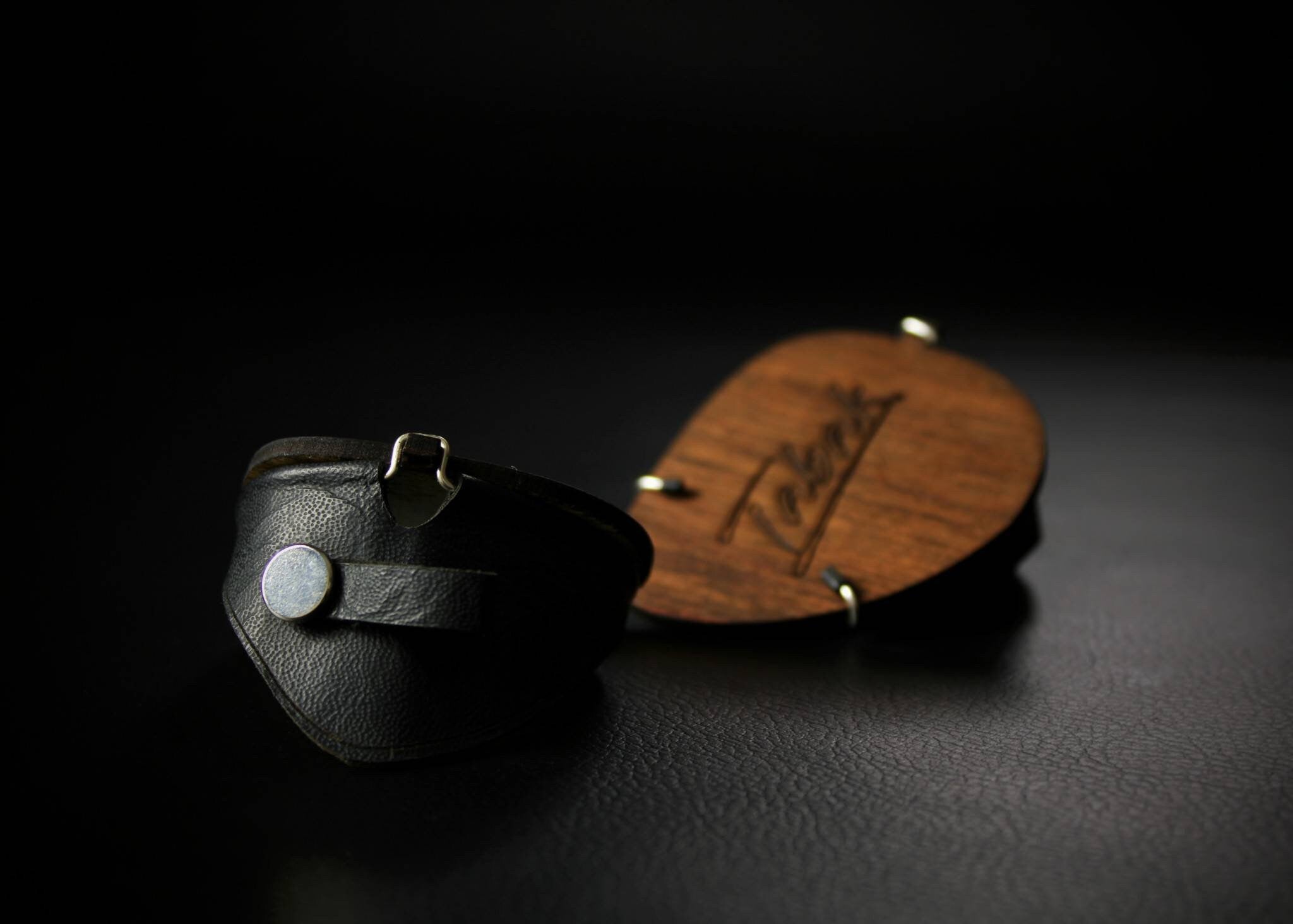Classic Aviator Side Shields Gold Moon