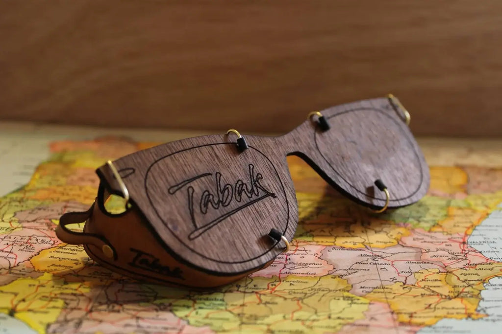 Wayfarer Side Shields Spain
