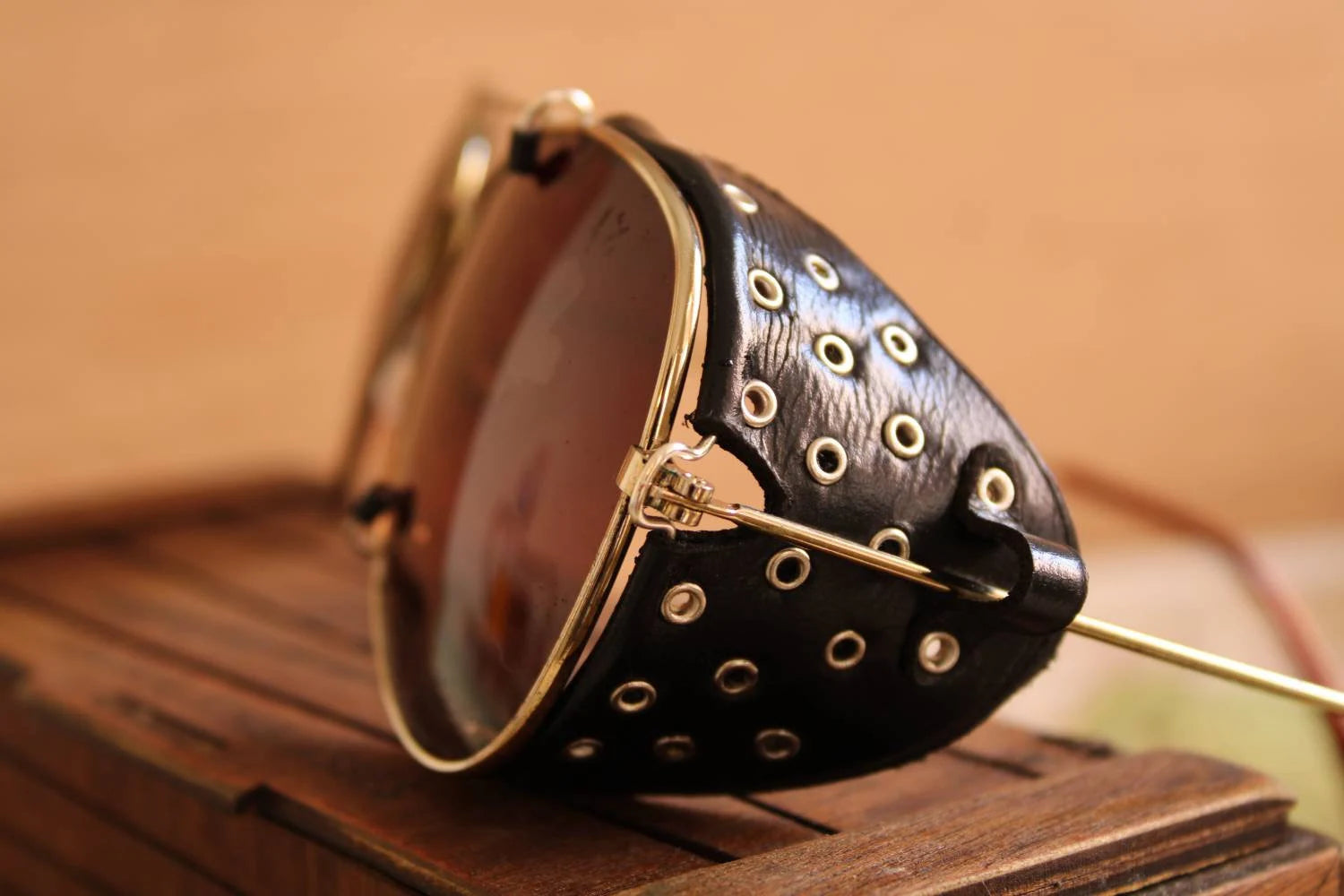 Classic Aviator Side Shield Benin